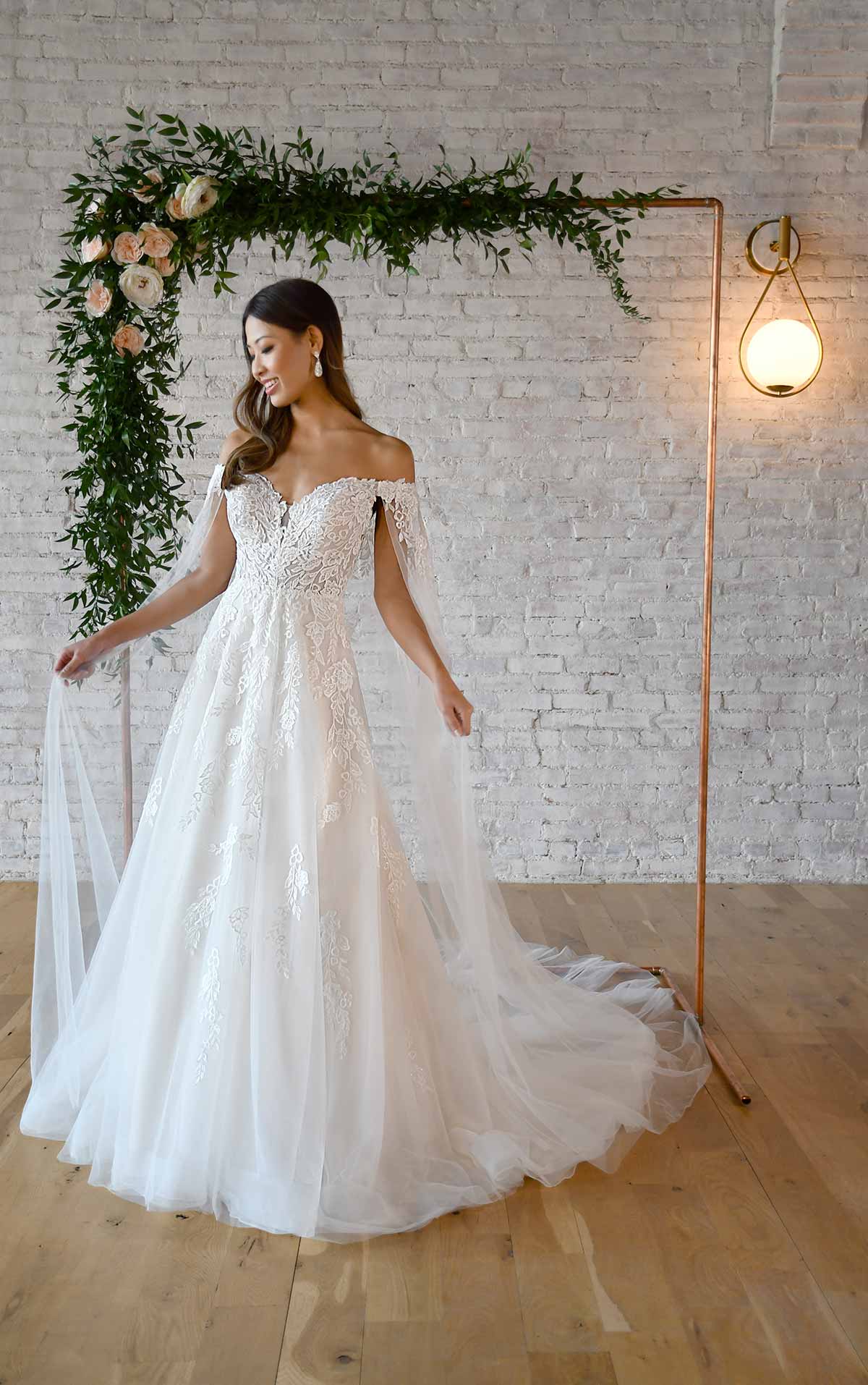 Anya's bridal online