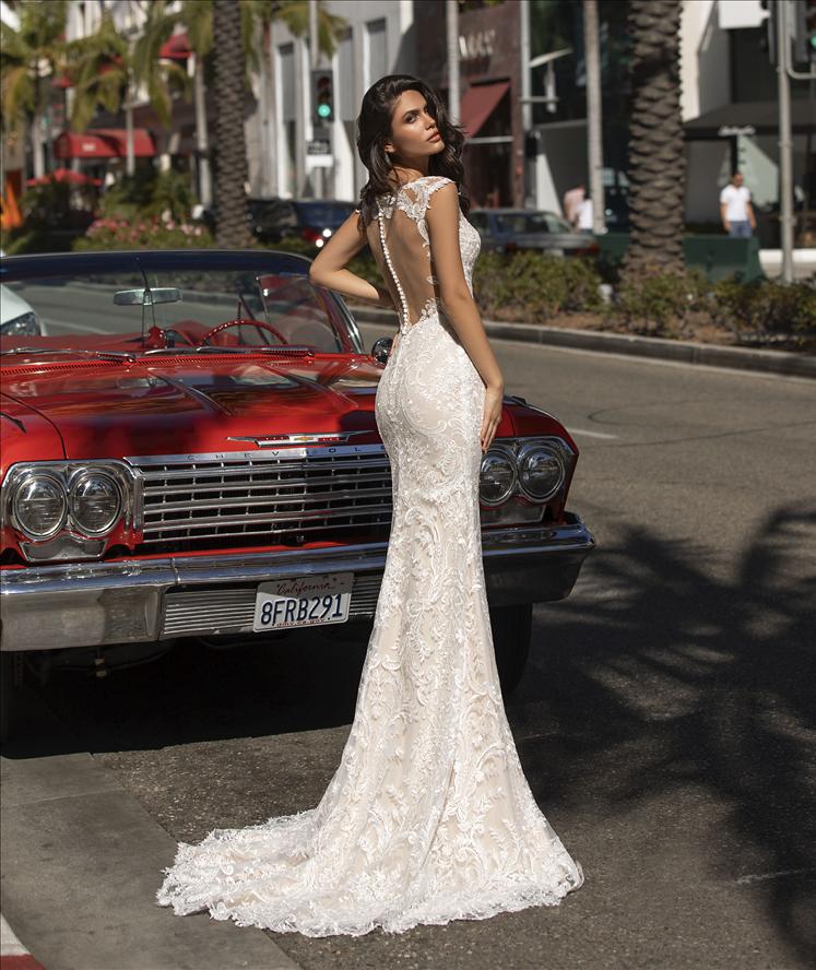 Pronovias Wedding Dresses | Anya Bridal Couture